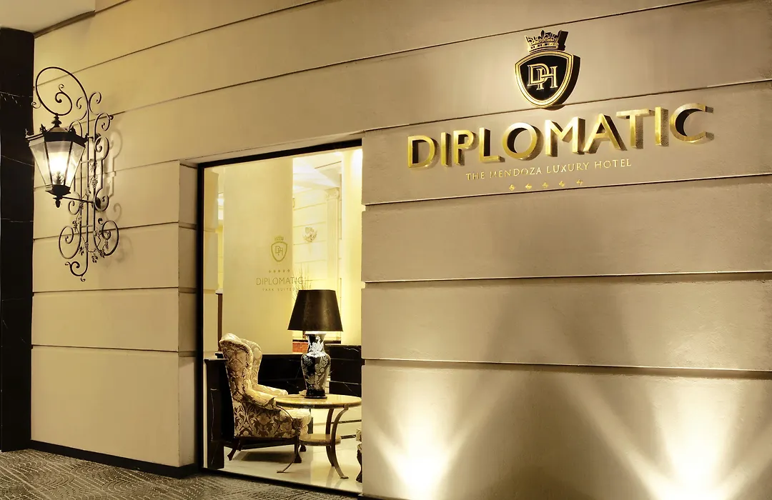 Diplomatic Hotel-1